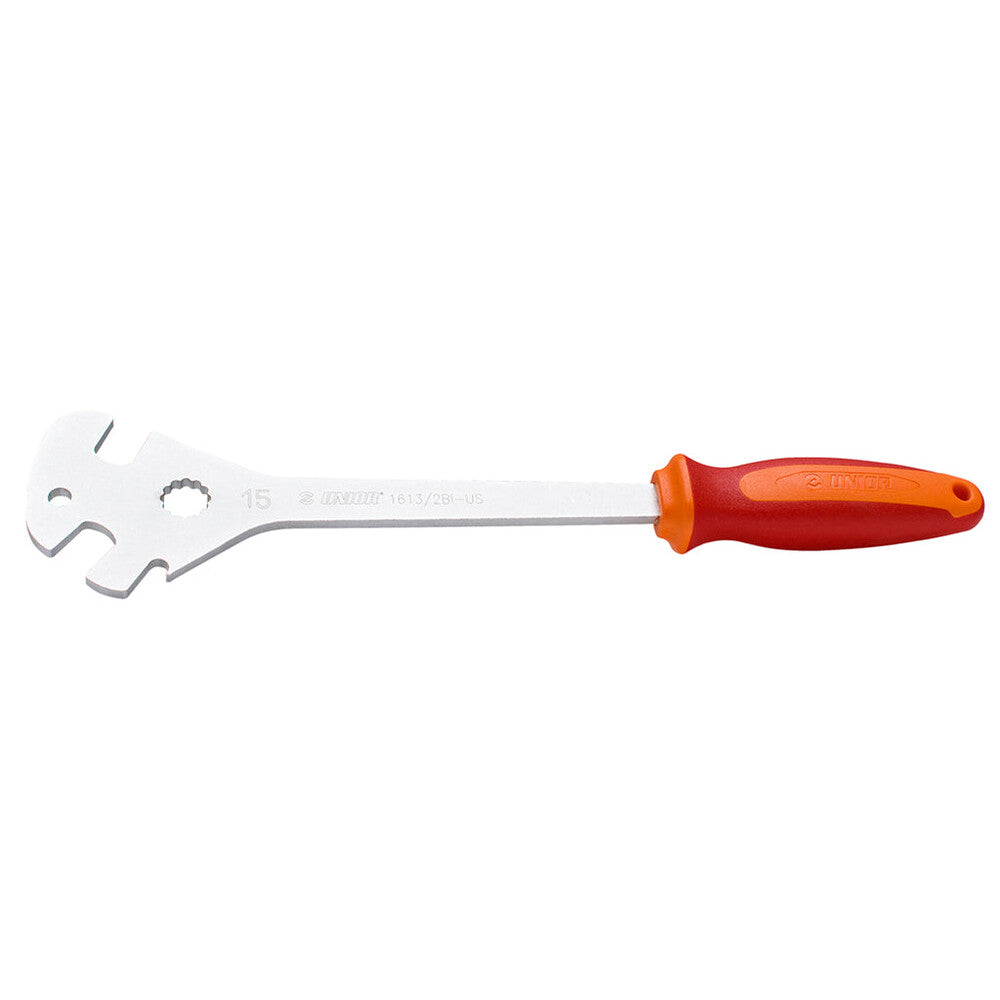 Pro pedal wrench