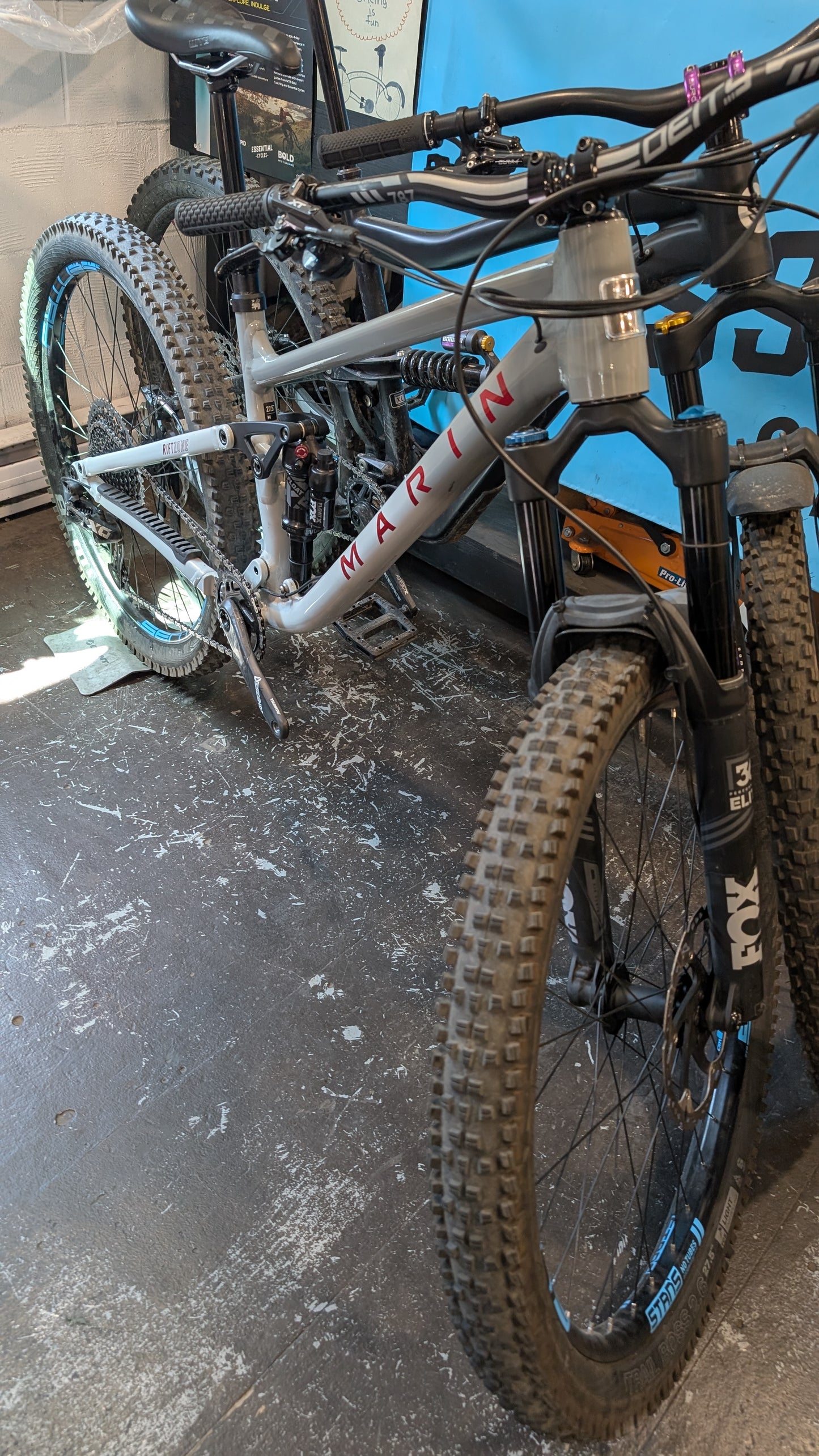 Marin Rift Zone XR – Essential Build | Small & Medium