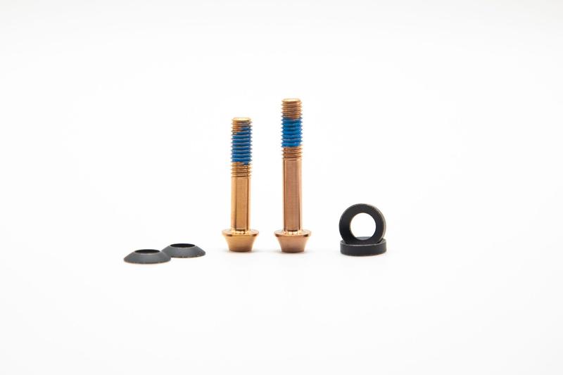 Oak Components Titanium Bolt Kit, M6 x 30mm, M6 x 35mm Length, 2 pieces, Copper (For 20/23mm Brake Adapter)