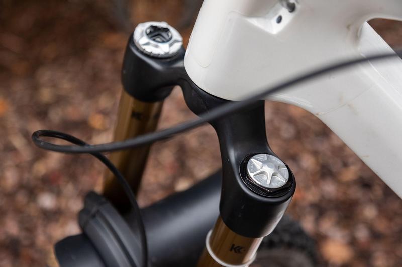Oak Components Forkcap Air, Raw (Fits suspension fork air valve)