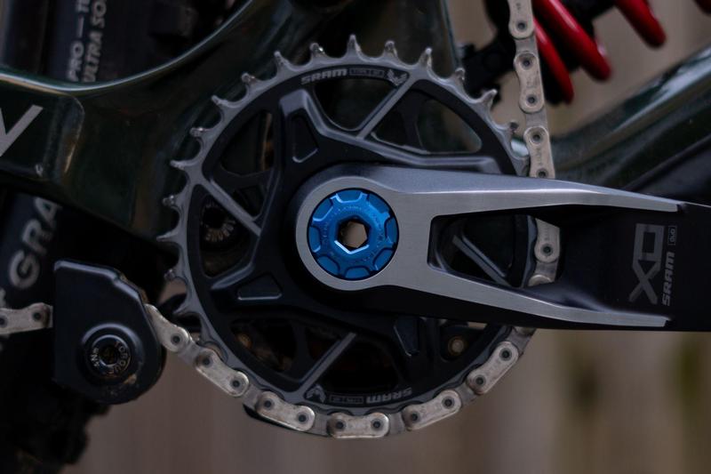 Oak Components Crank Ejector Cap Set, Blue (Fits SRAM Dub Cranksets, M18 / M30LH)