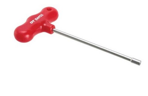 NIPPLE KEY SQUARE RED