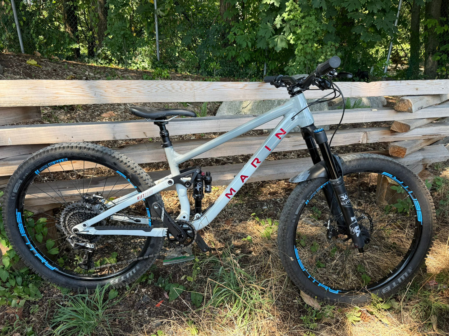 Marin Rift Zone XR – Essential Build | Small & Medium