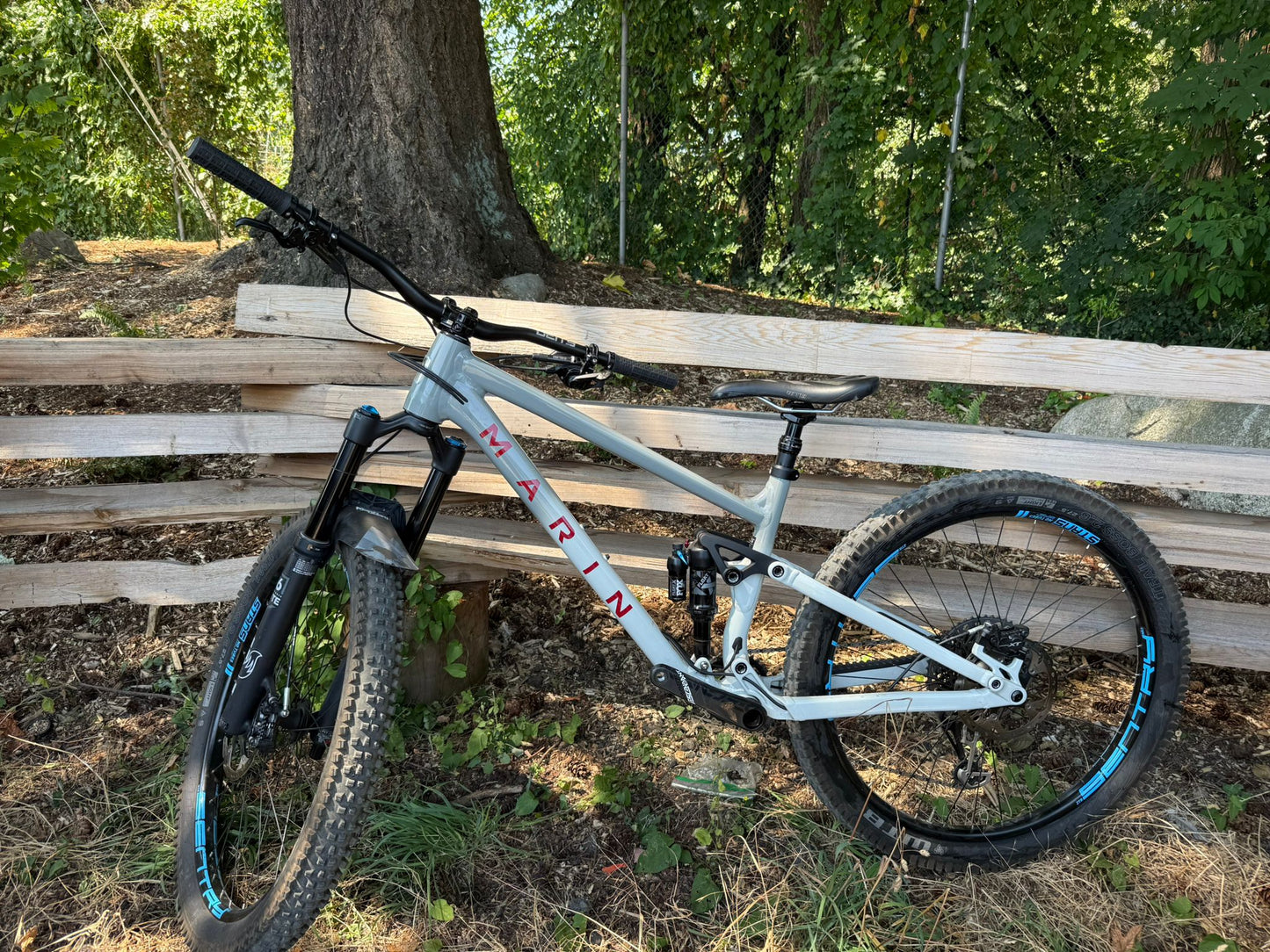 Marin Rift Zone XR – Essential Build | Small & Medium