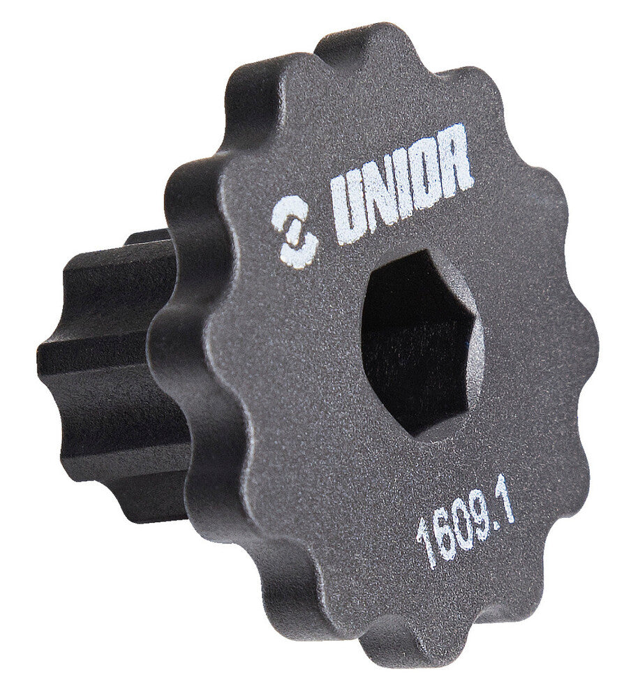 Crank cap tool