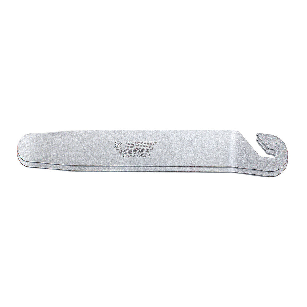 Set of two metal tire levers