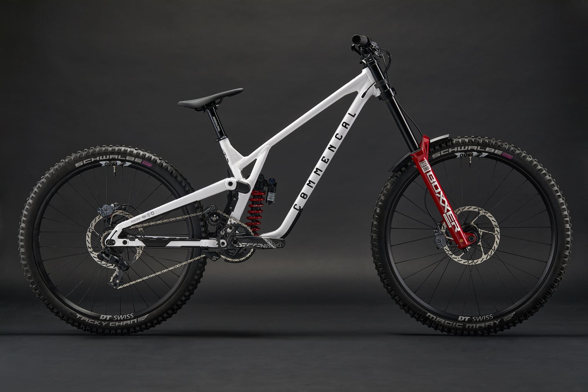 COMMENCAL SUPREME DH | World Cup Proven. Race Ready – Essential Cycles