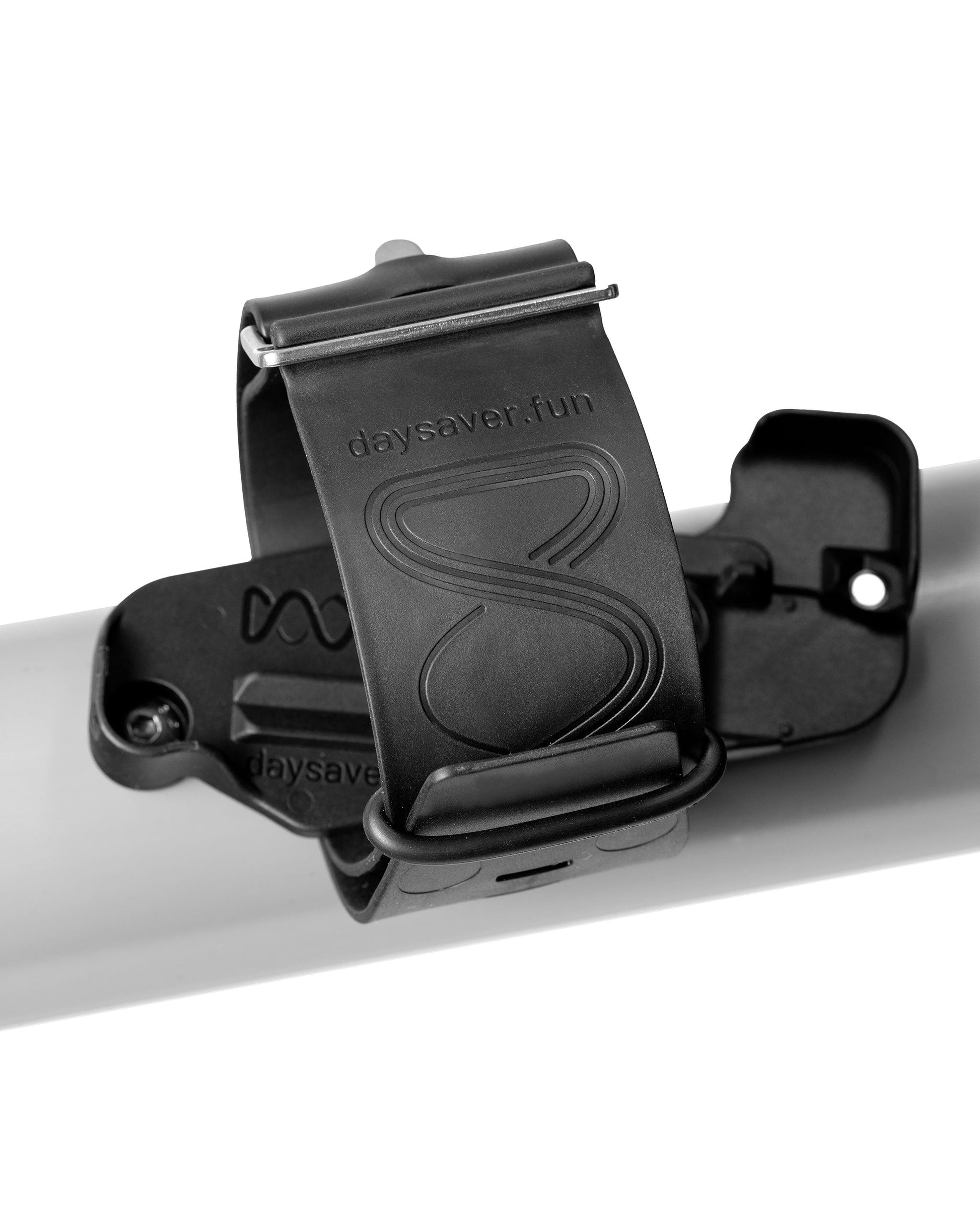 Daysaver Cradle Mount on bike