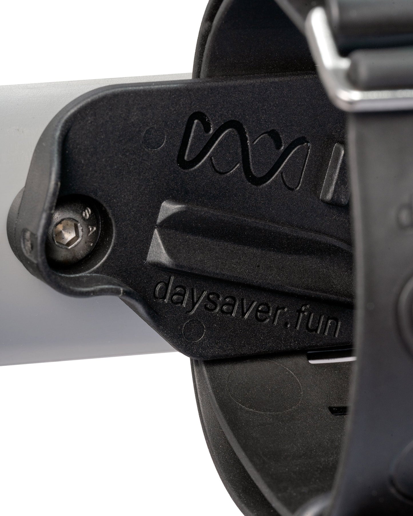Daysaver Cradle Mount Detail on bike