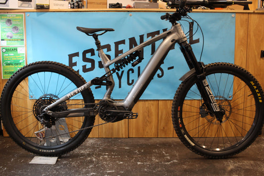 Commencal Meta Power SX — Medium | 27.5" | Full Coil | Consignment