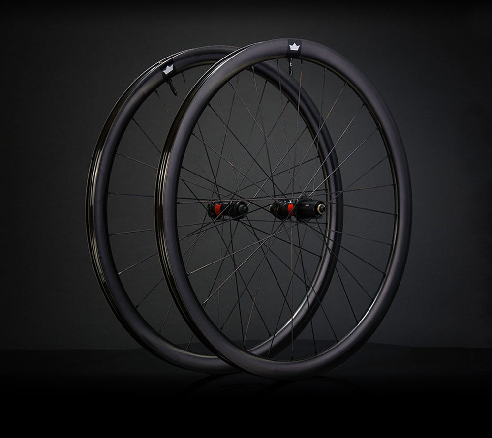 NOBL HR35 — Hookless Gravel Custom Build